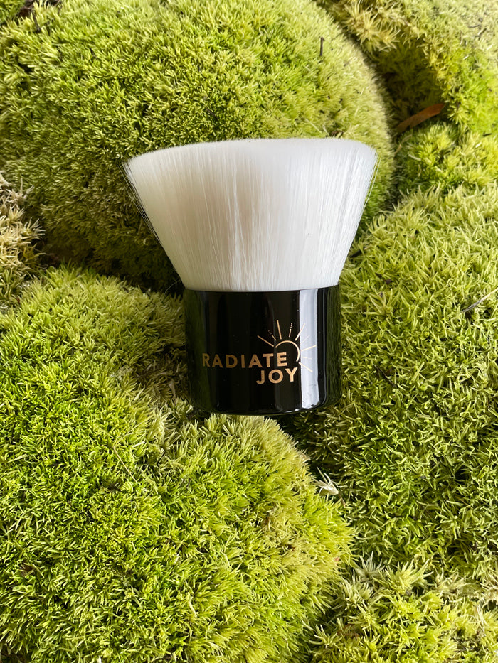 Kabuki Brush